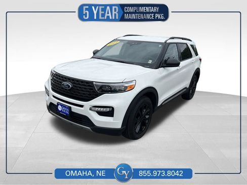 Used 2023 Ford Explorer XLT w/ Equipment Group 202A AWD/4WD image 1