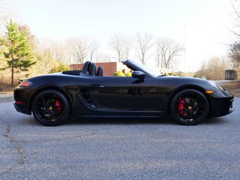 Used 2018 Porsche 718 Boxster S image 42