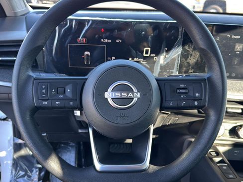 New 2026 Nissan Kicks S image 17