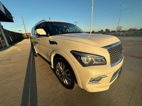 Used 2015 INFINITI QX80 Luxe w/ 22" Wheel Package image 7