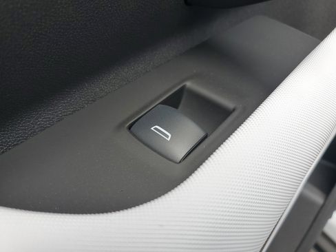 New 2025 GMC Hummer EV 2X image 13