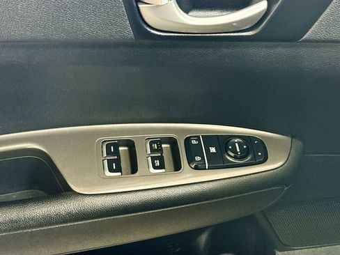 Used 2020 Kia Optima SE FWD image 18