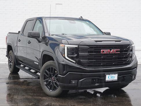 Used 2024 GMC Sierra 1500 Elevation image 4