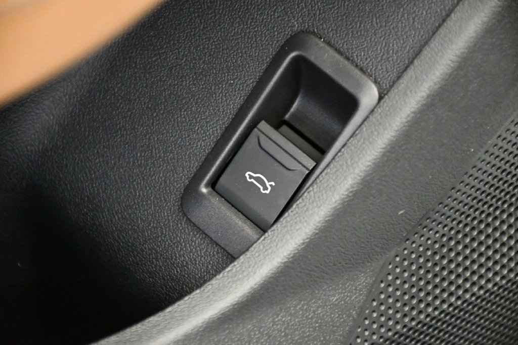Used 2025 Audi A5 Premium Plus w/ Premium Plus AWD/4WD image 35