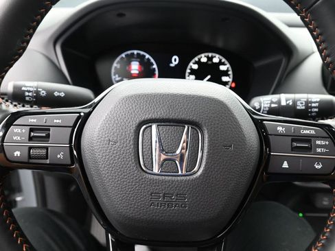 Used 2026 Honda HR-V Sport image 17