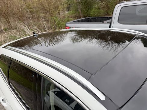 Used 2023 Lincoln Corsair Reserve image 6