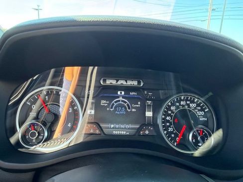Used 2022 RAM 3500 Big Horn w/ Level A Equipment Group AWD/4WD image 15