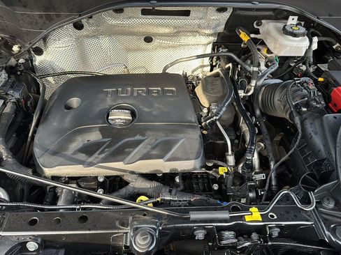 Used 2022 Buick Encore GX Essence image 30