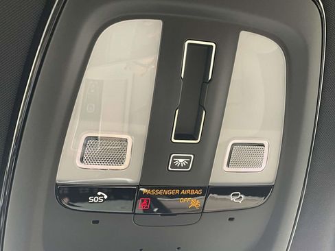 New 2026 Volvo XC90 B6 Plus w/ Protection Package Premier image 22