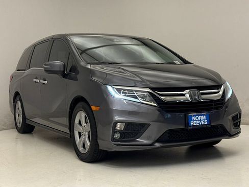 Used 2018 Honda Odyssey EX image 4