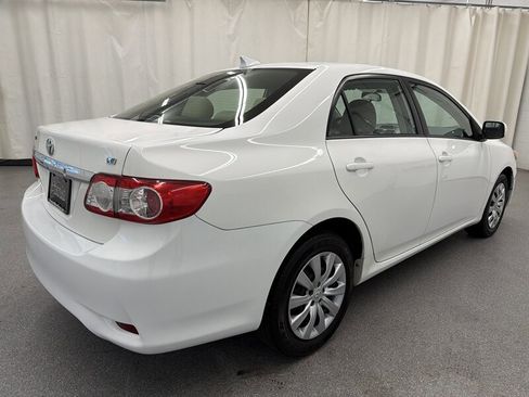 Used 2012 Toyota Corolla LE FWD image 5