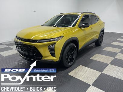 Used 2025 Chevrolet Trax ACTIV w/ Sunroof Package