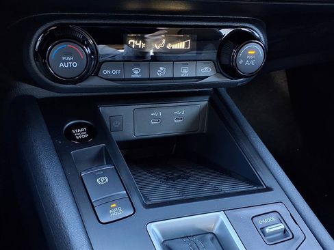 New 2026 Nissan Kicks SV image 22