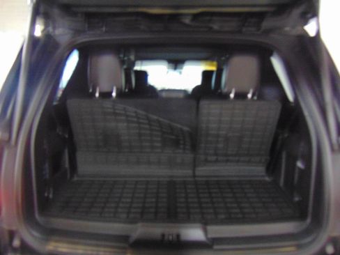 Used 2021 Ford Expedition Limited image 7