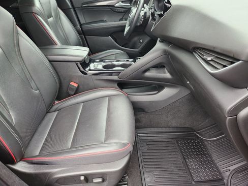 Used 2023 Buick Envision Essence w/ Sport Touring Package image 17
