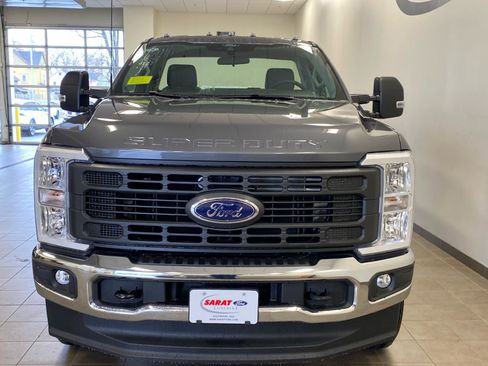 New 2026 Ford F350 XL w/ XL Chrome Package image 3