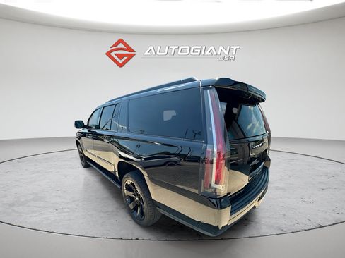 Used 2019 Cadillac Escalade ESV Premium Luxury AWD/4WD image 8