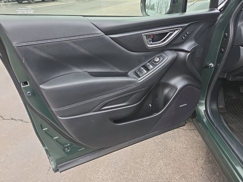 Used 2023 Subaru Forester Touring image 11