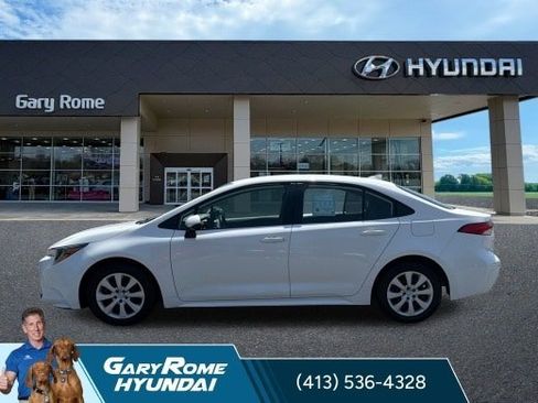 Used 2024 Toyota Corolla LE FWD image 13