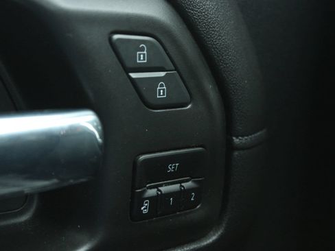 Used 2020 Chevrolet Silverado 2500 High Country AWD/4WD image 28