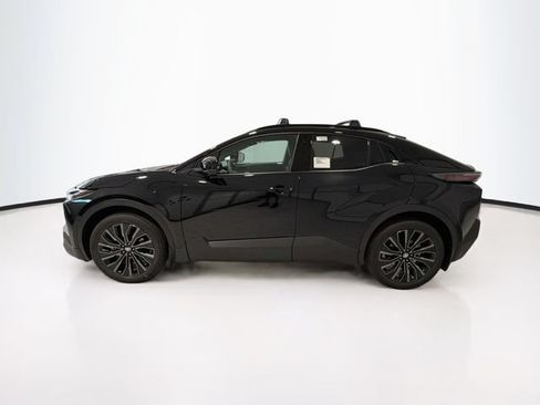 New 2026 Toyota C-HR AWD/4WD image 4