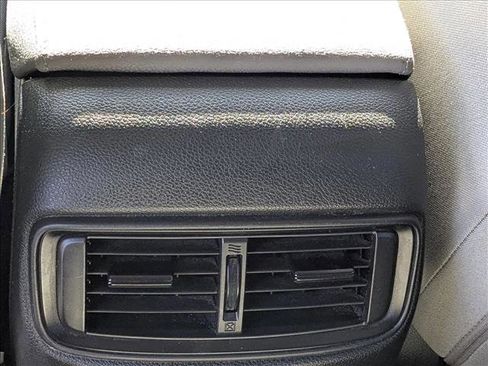 Used 2019 Honda CR-V LX image 15