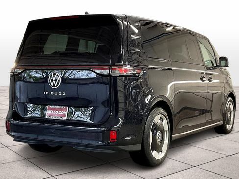 New 2025 Volkswagen ID. Buzz Pro S image 4