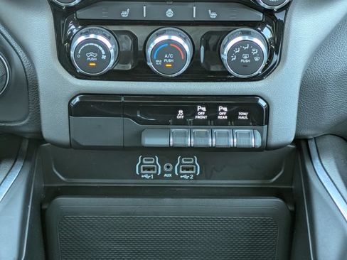 Used 2026 RAM 1500 Big Horn AWD/4WD image 13
