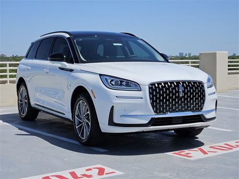 New 2025 Lincoln Corsair Grand Touring w/ Equipment Group 301A image 3