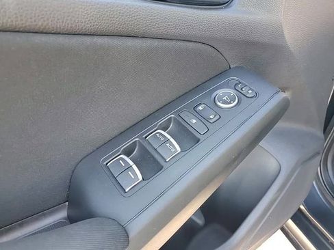 Used 2023 Honda Civic Sport image 13