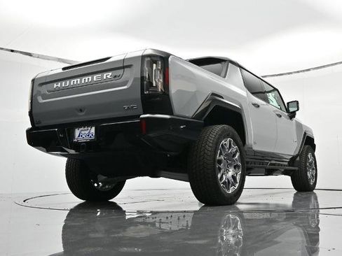 New 2025 GMC Hummer EV 3X image 41