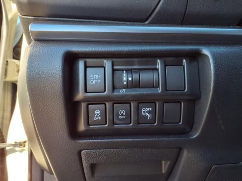 Used 2023 Subaru Crosstrek 2.5i Limited image 24