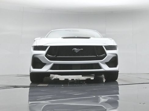 New 2026 Ford Mustang GT RWD image 38