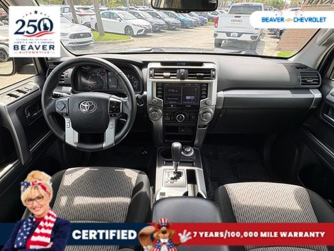 Used 2024 Toyota 4Runner SR5 AWD/4WD image 22