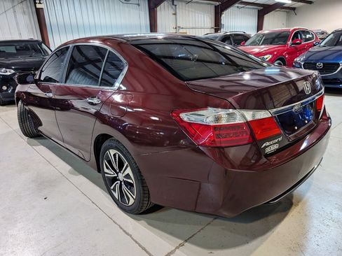 Used 2014 Honda Accord EX image 5