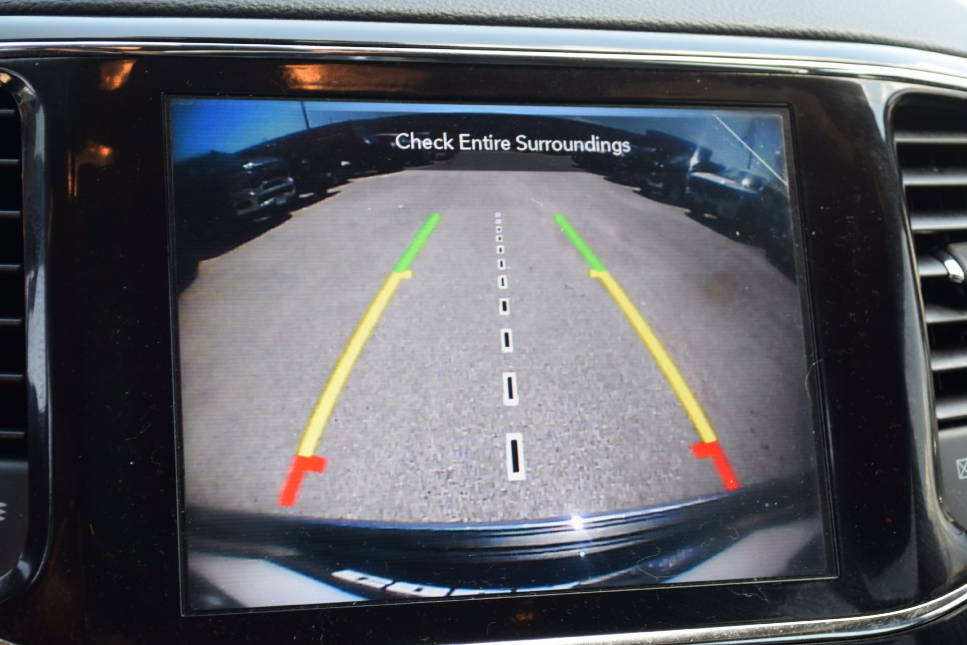Used 2022 Jeep Grand Cherokee Limited AWD/4WD image 13