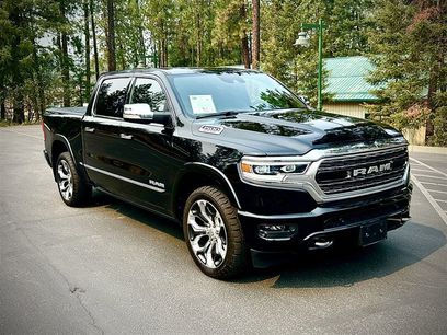 Used 2022 RAM 1500 Limited w/ Body-Colour Bumper Group