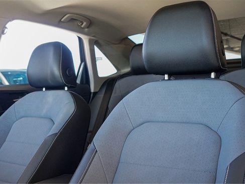 New 2026 Volkswagen Jetta SE image 11