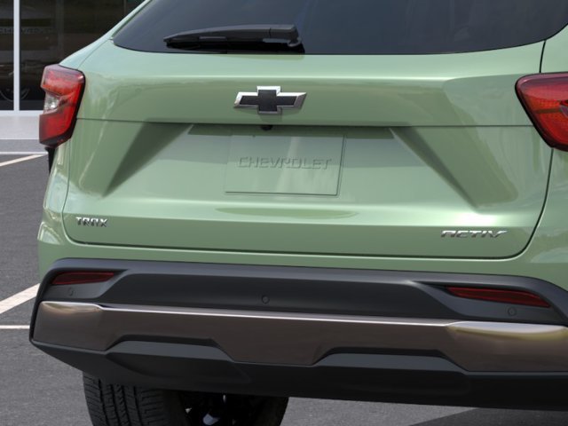 New 2026 Chevrolet Trax ACTIV w/ Driver Confidence Package FWD image 16