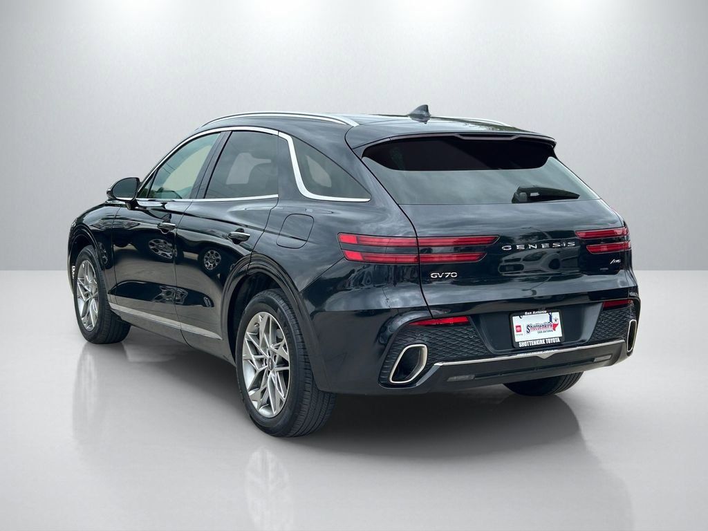 Used 2025 Genesis GV70 2.5T AWD/4WD image 7