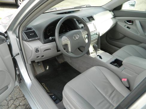 Used 2007 Toyota Camry Hybrid image 11