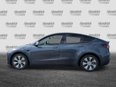 Used 2021 Tesla Model Y 2WD image 7