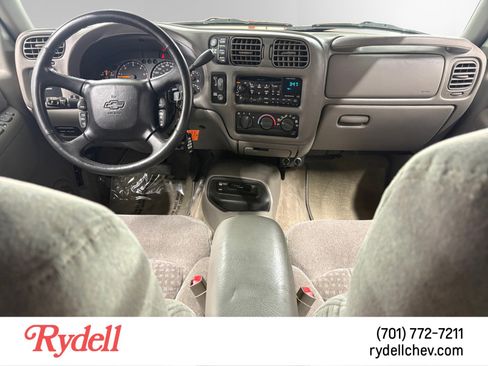 Used 1999 Chevrolet Blazer LS w/ Cold-Climate Pkg AWD/4WD image 12