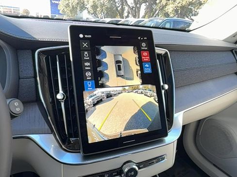 New 2026 Volvo XC90 B6 Ultra w/ Protection Package image 23