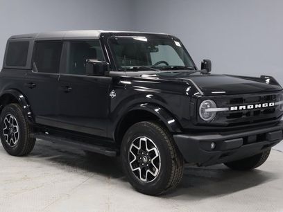 Certified 2024 Ford Bronco Outer Banks