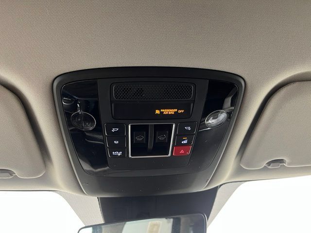 Used 2024 Kia Carnival SX Prestige FWD image 34