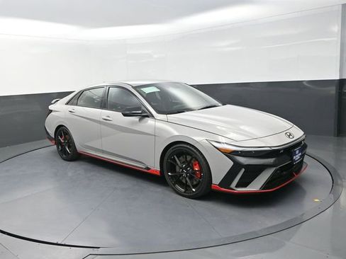 New 2026 Hyundai Elantra N FWD image 3