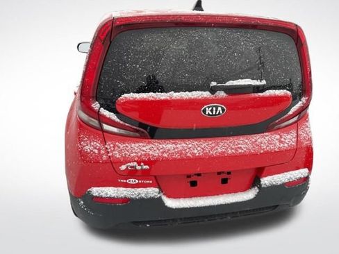 Used 2020 Kia Soul LX image 10