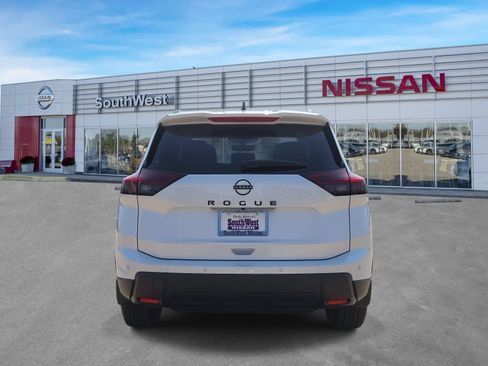 New 2026 Nissan Rogue Dark Armor FWD image 6