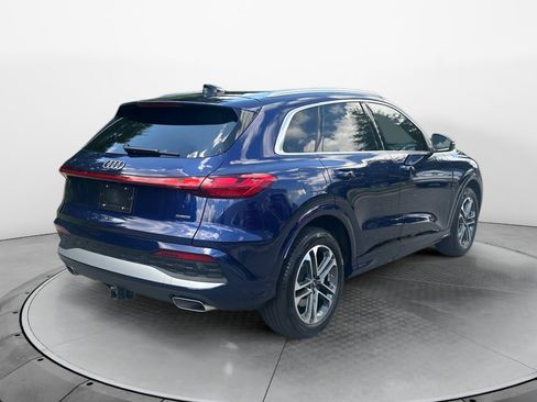 Certified 2025 Audi Q5 Prestige AWD/4WD image 7
